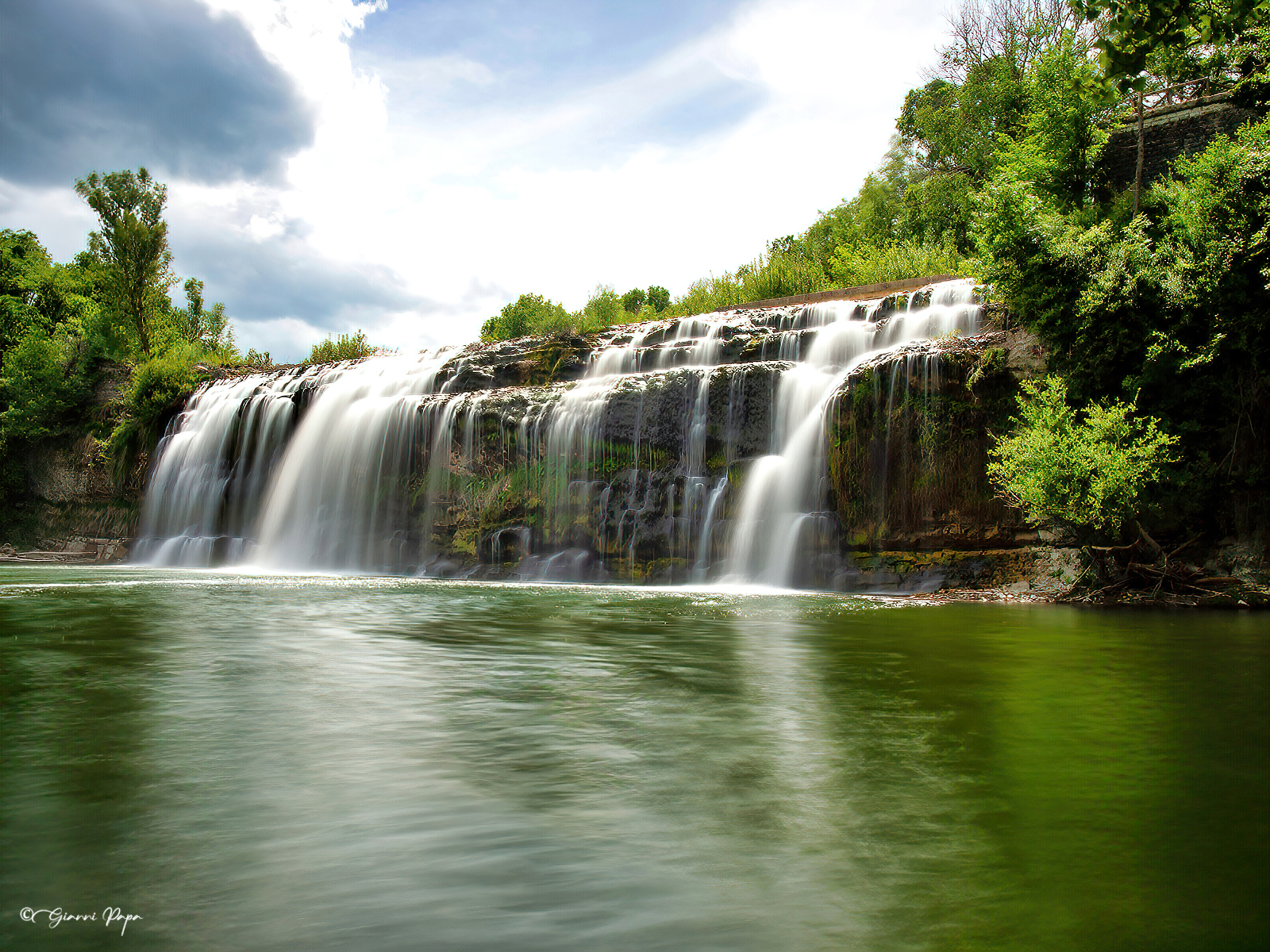 Cascata del sasso (pu)