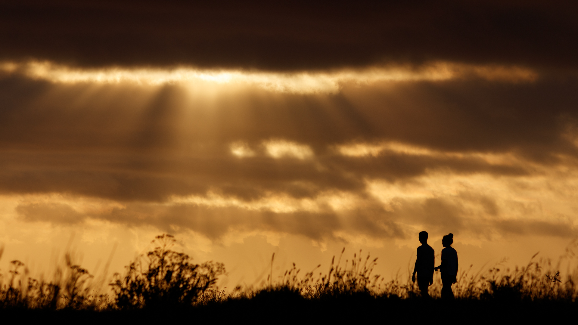 Passeggiata al tramonto (2023)