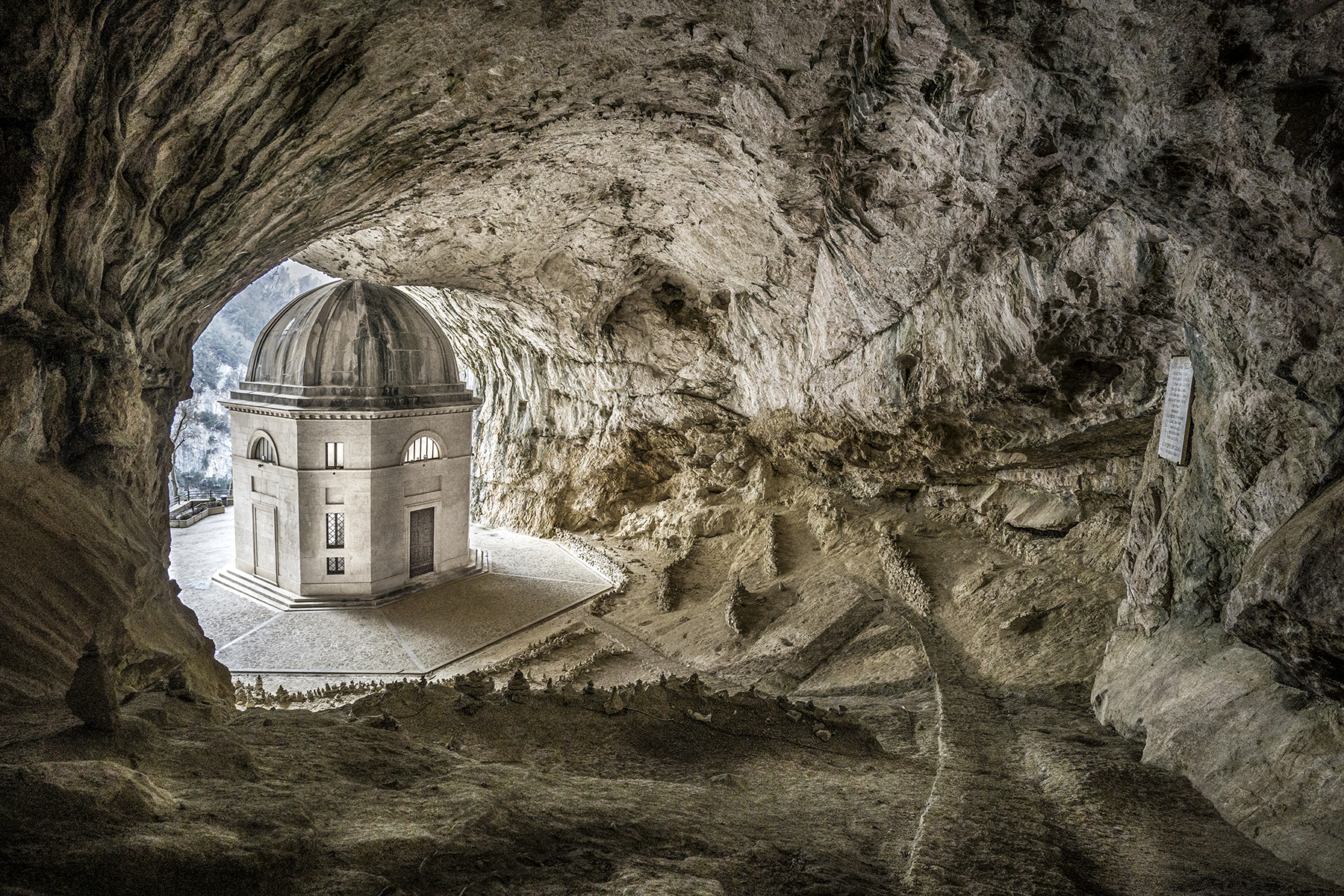 Temple of Valadier