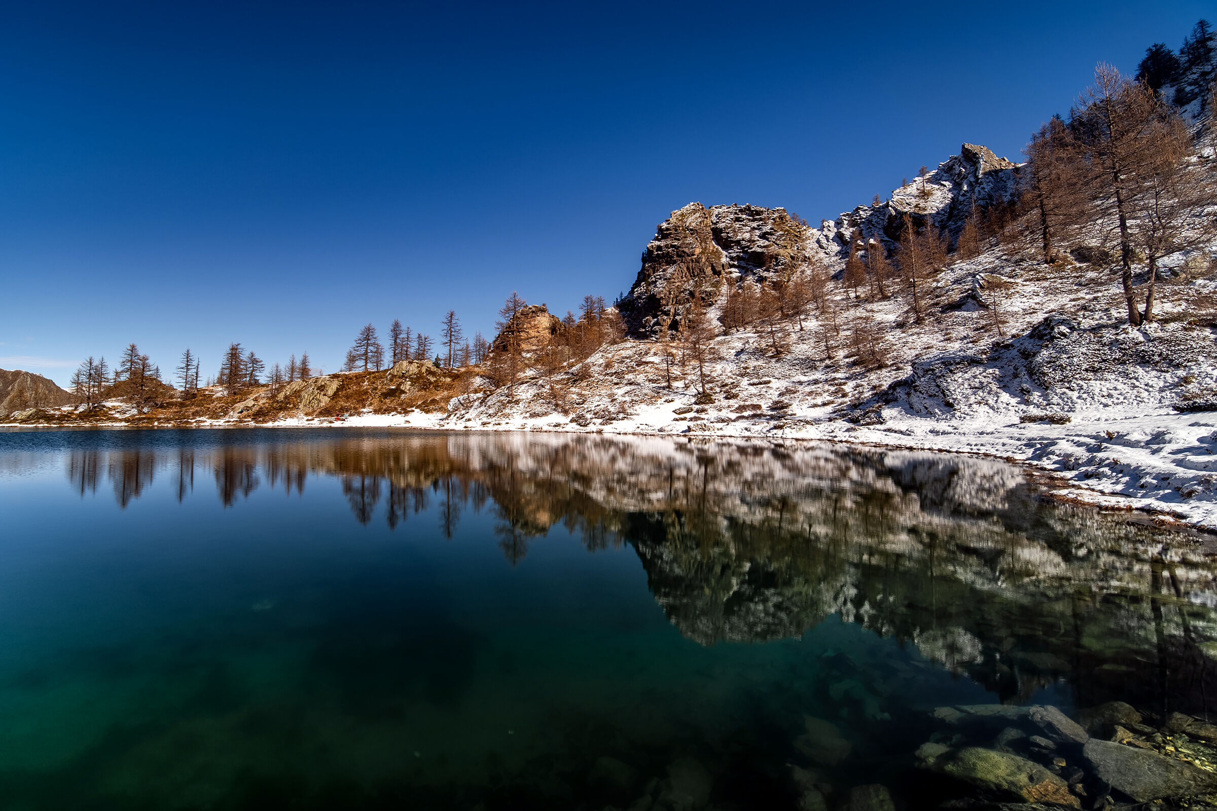 Ai piedi del Lago Nero