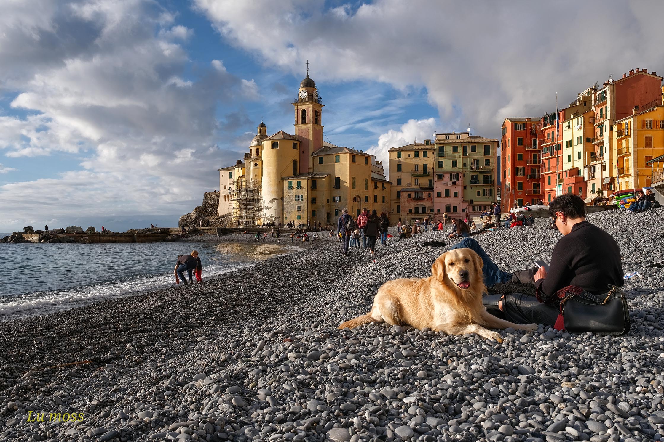 Camogli, con il fedele compagno.