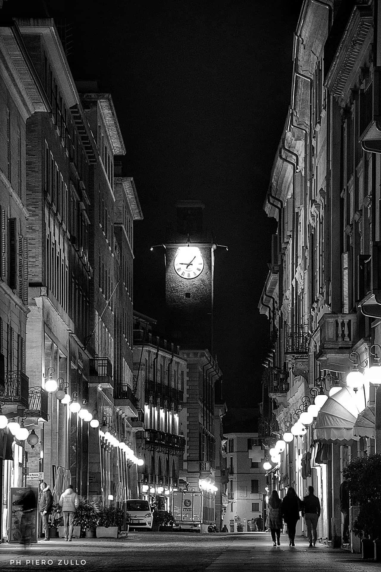 A walk to the historic center