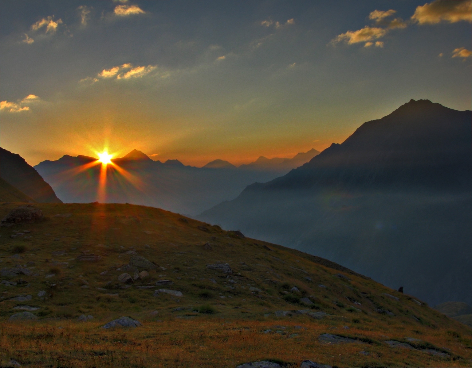 Alba dal Rifugio Vittorio Sella