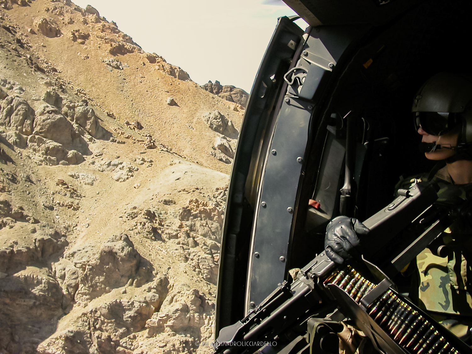 Perlustrazione con Spanish Cougar (Afghanistan)