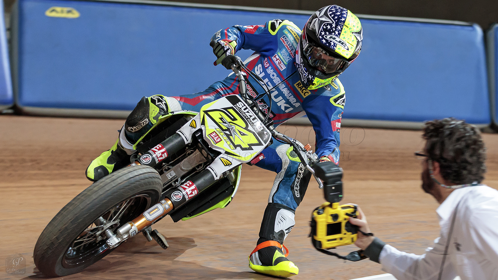 Dirty Track - SuperPrestigio