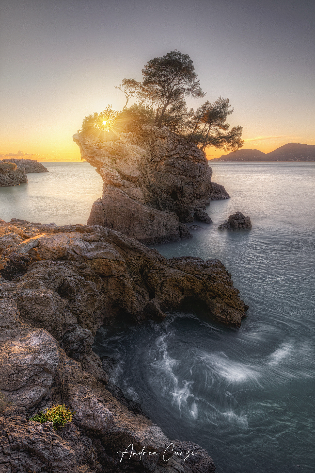 The rock of the echo of the sea