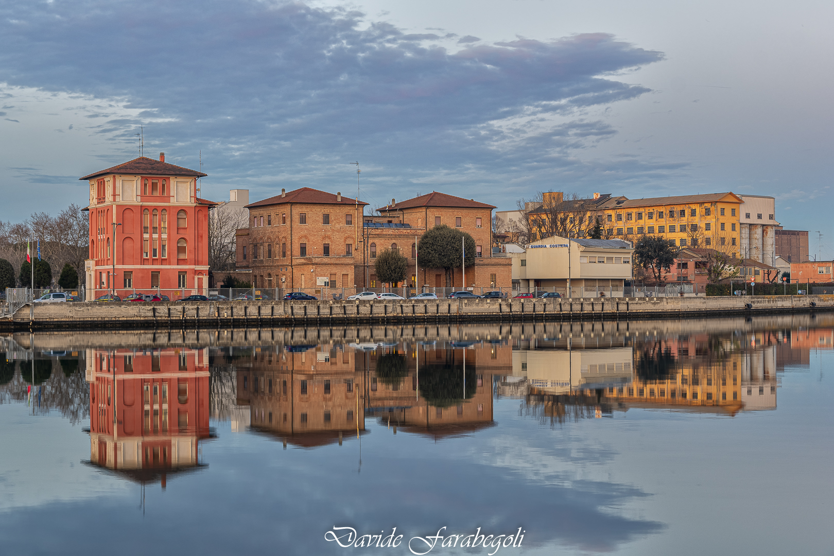 Darsena ravenna mirror
