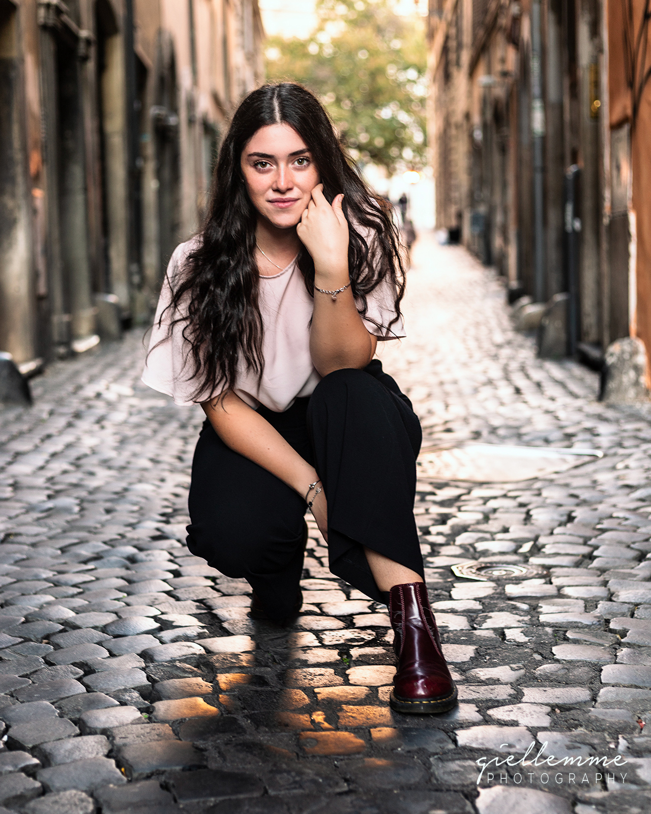 Gaia, Street Portrait in Luce Vaturale