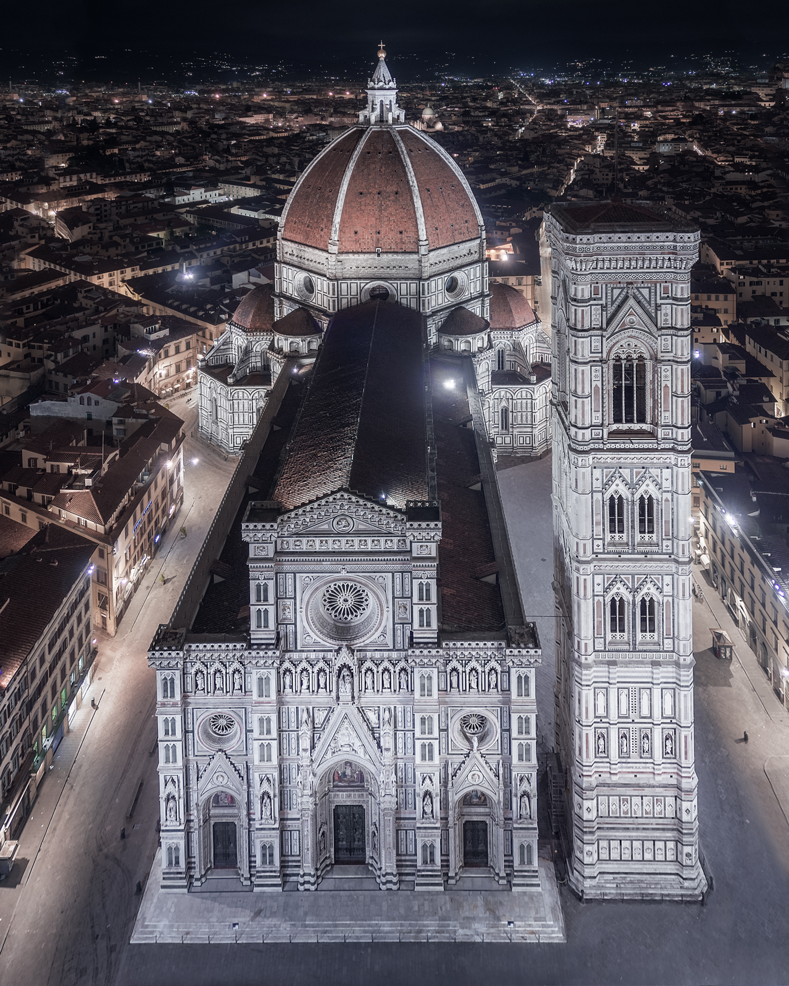 Firenze by night