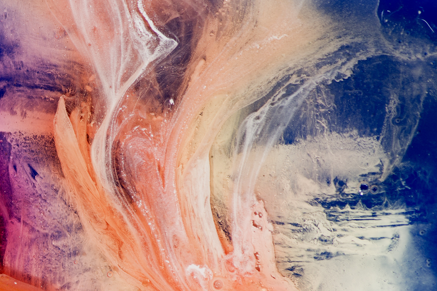 uscendo dalla grotta