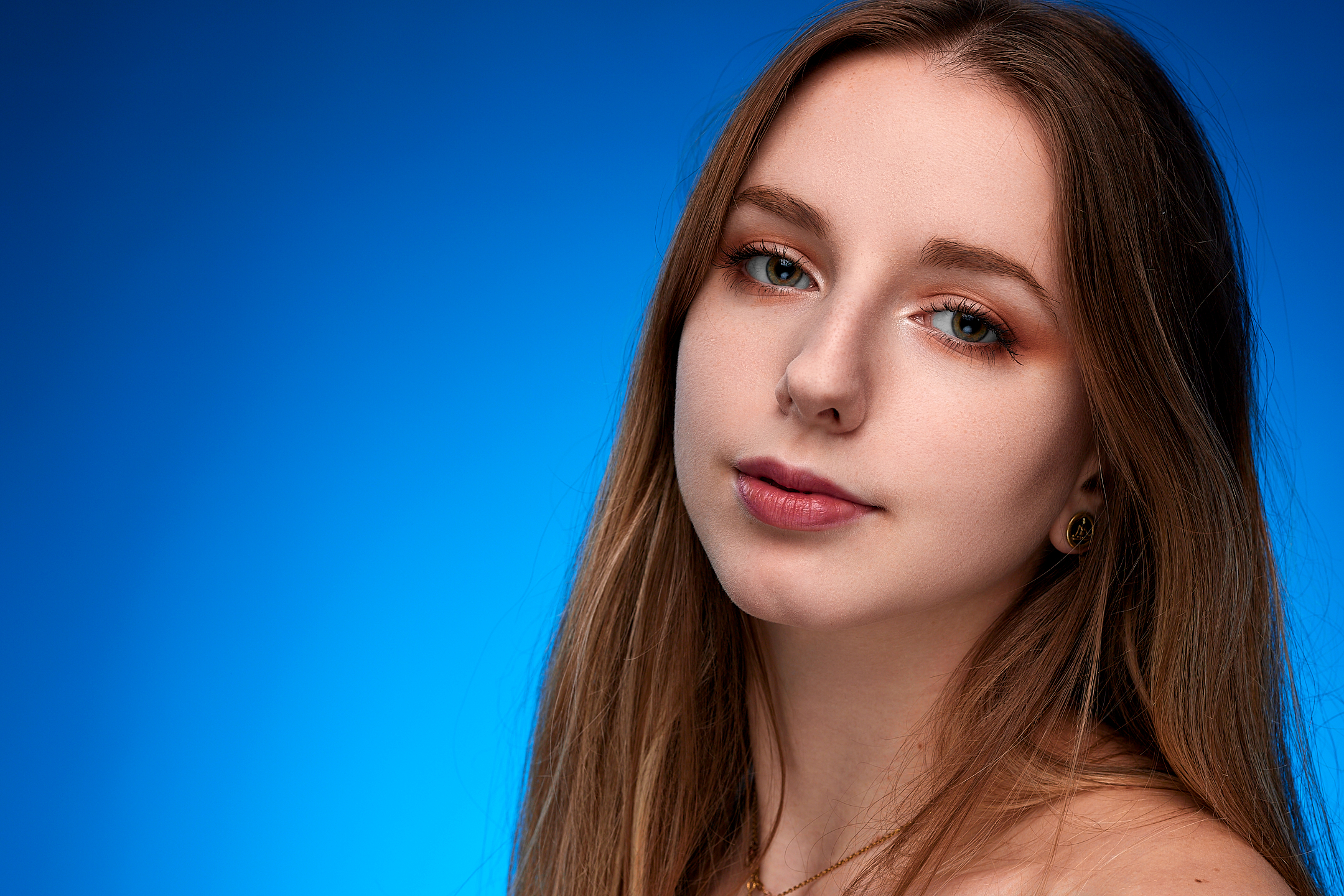 Anna beauty shot