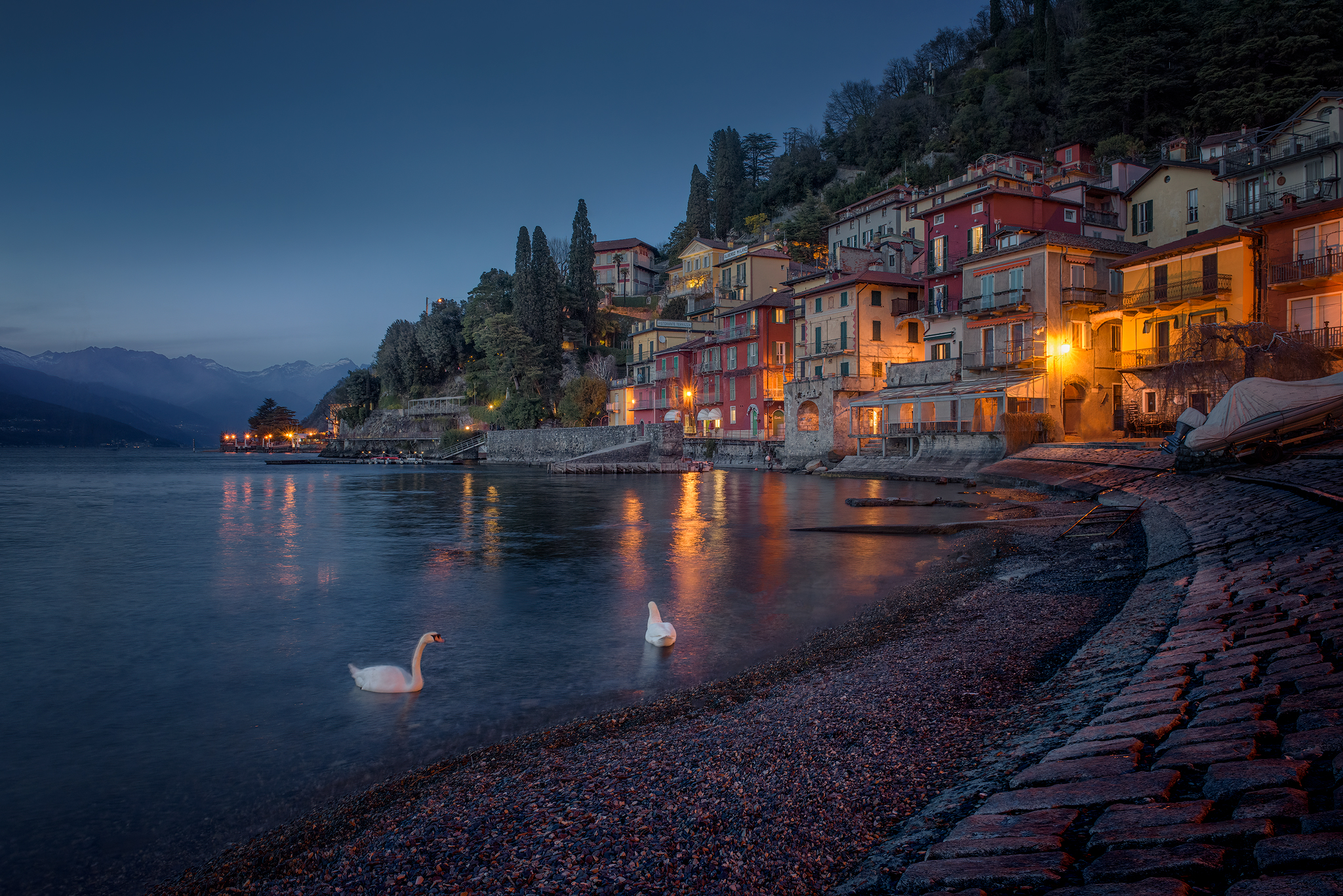 Varenna Ora Blu