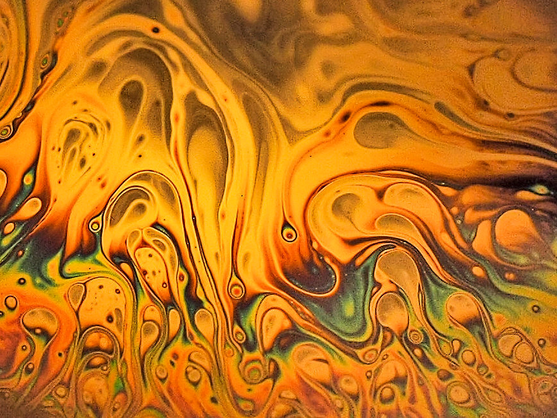 Cromatisni (soap bubble)