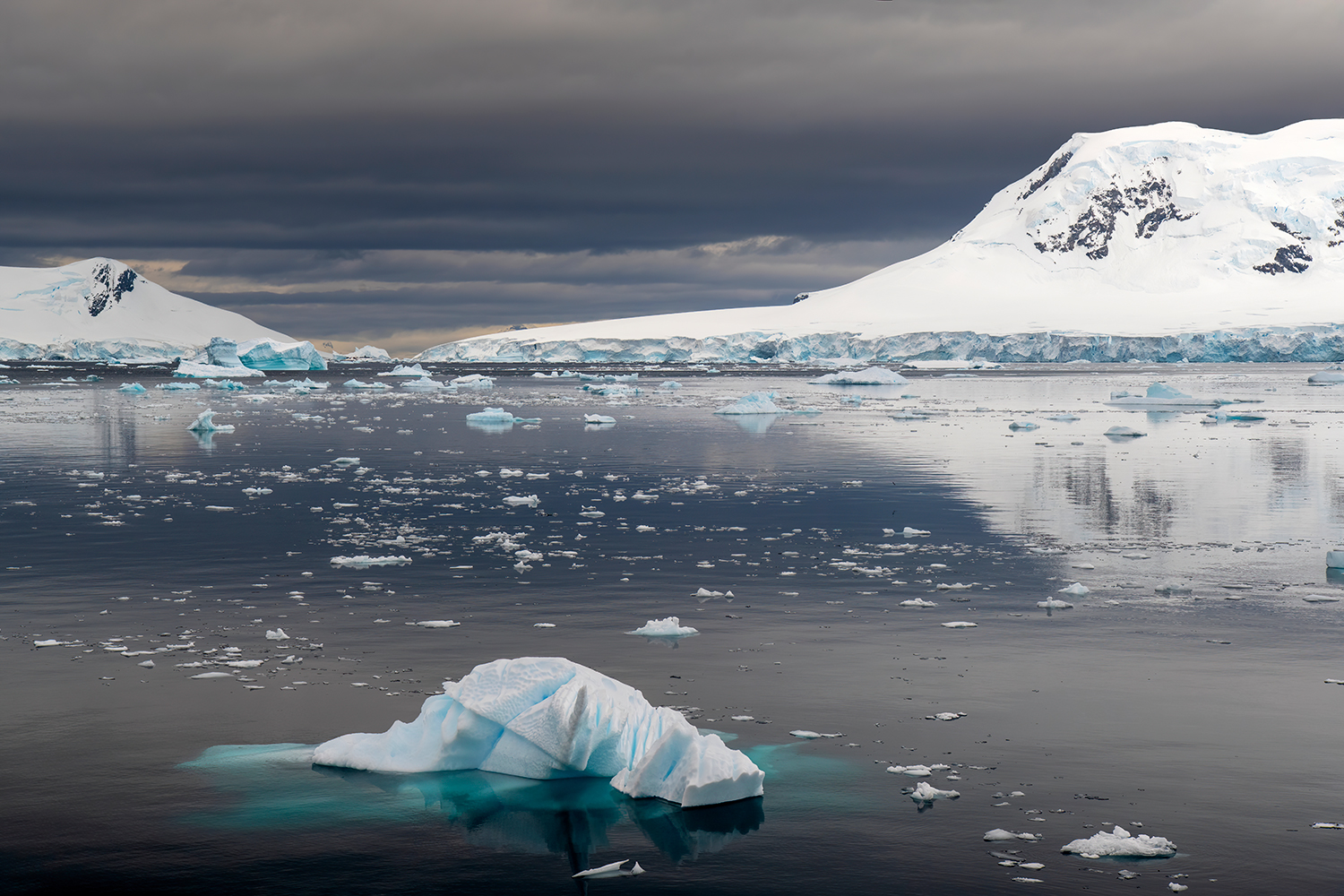 Paesaggio Antartico a Paradise Bay