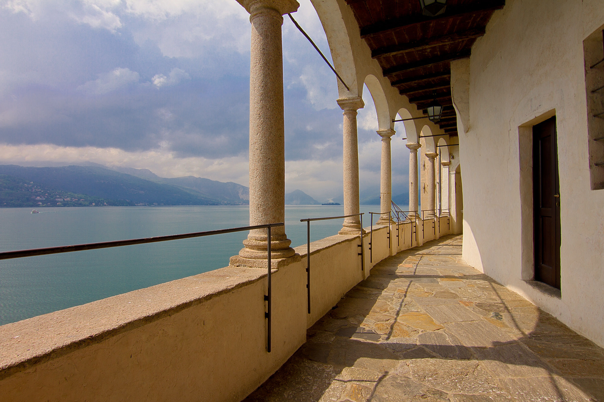 Santa Caterina del Sasso - 2