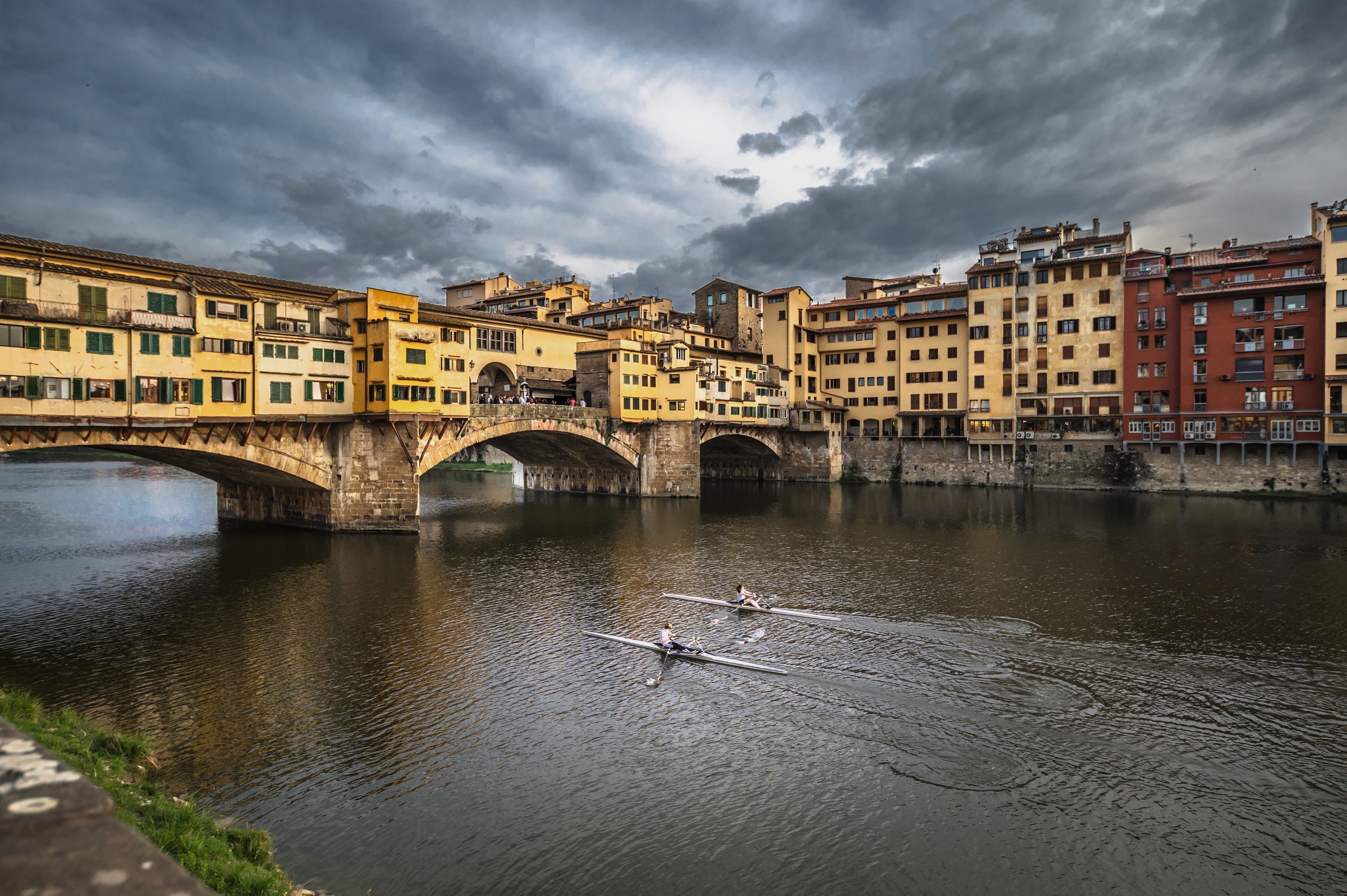 Canottaggio sull'Arno