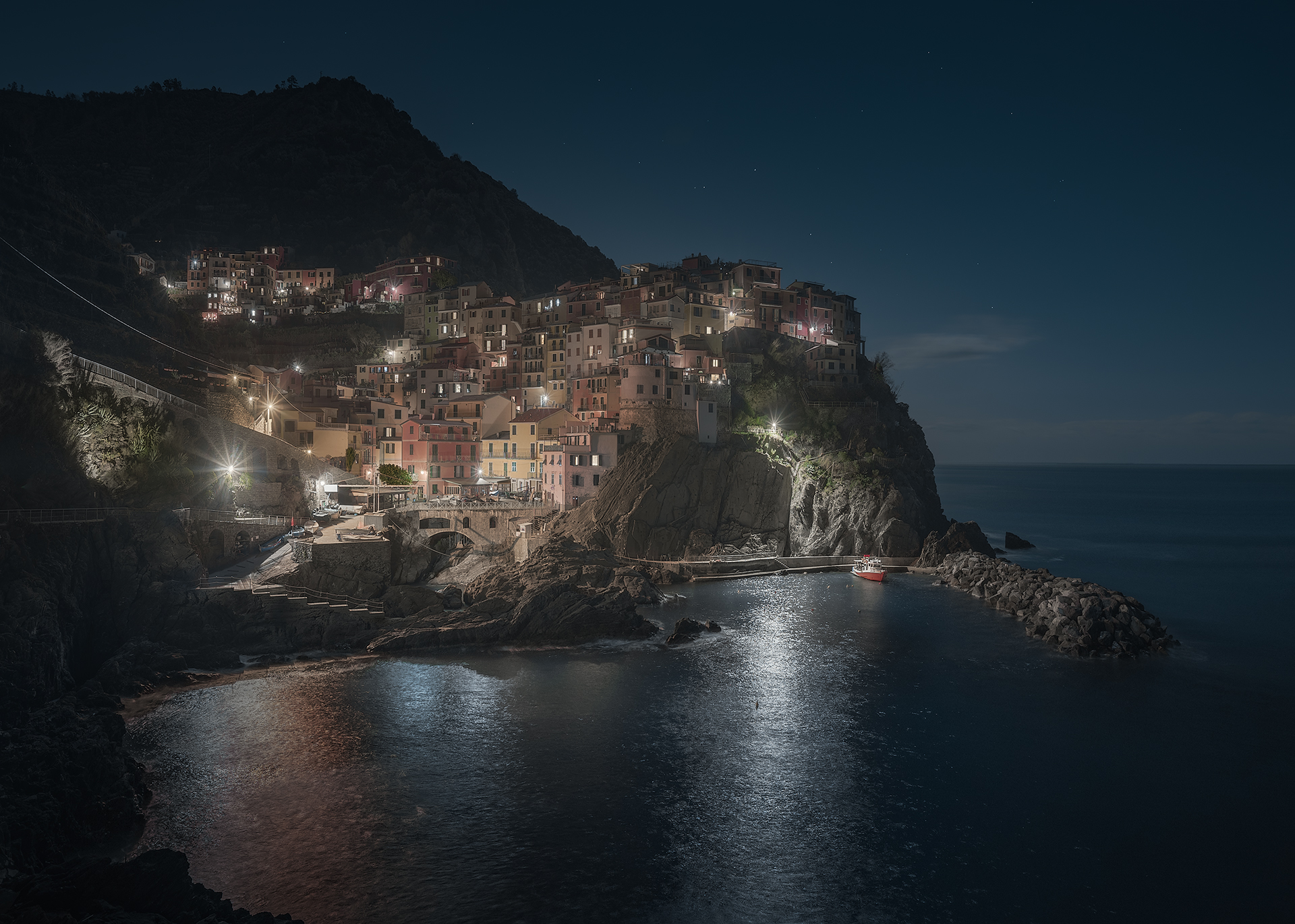 Night in Manarola