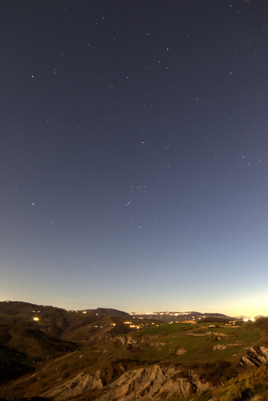 Orione, Cane maggiore e Toro su Monfestino