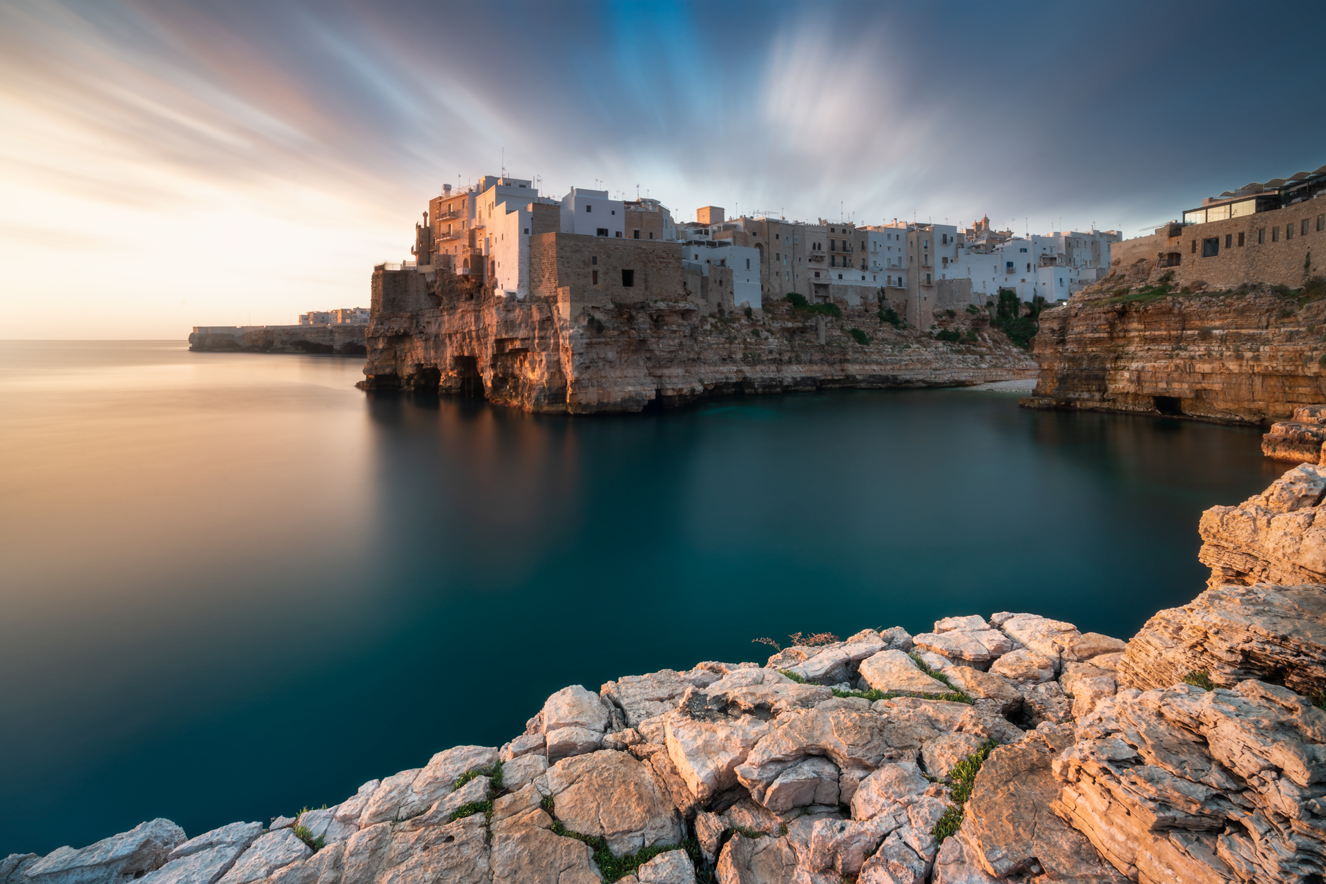 Long Apulian sunrises