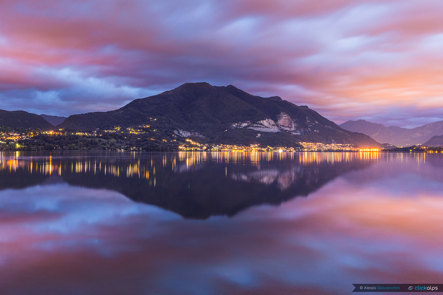Between night and dawn