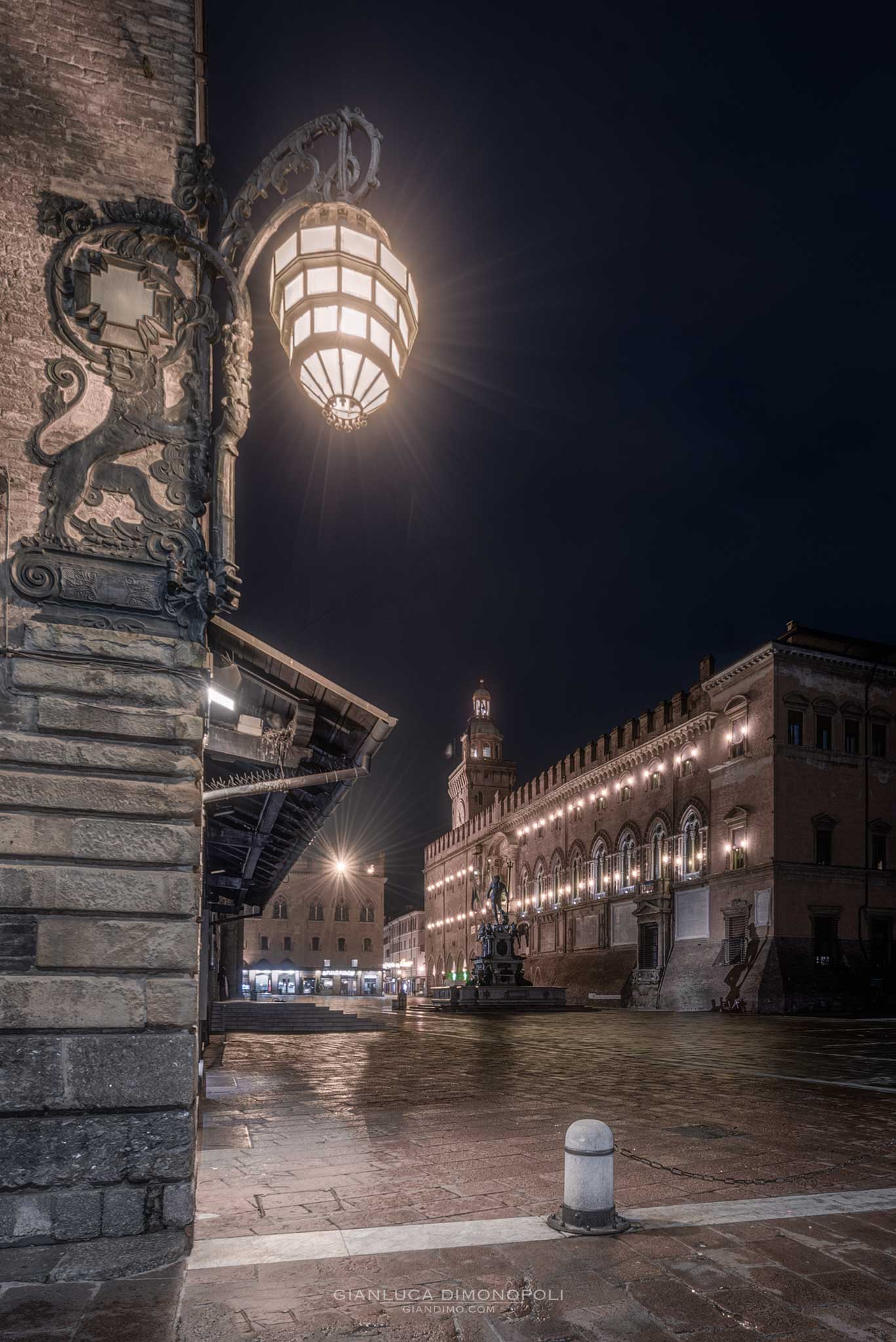 Bologna Lampione dei Neonati