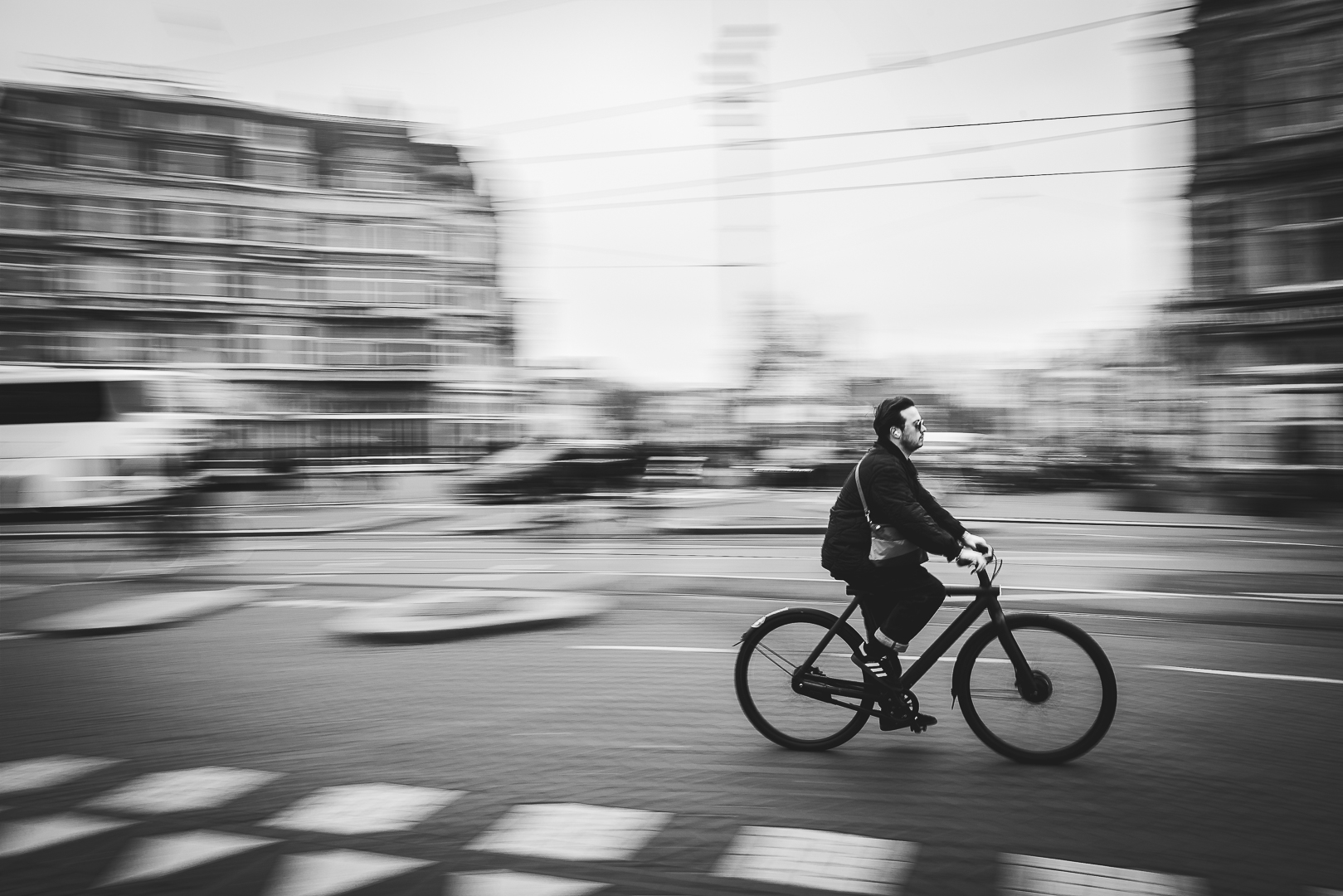 I'm in a hurry... quietly...