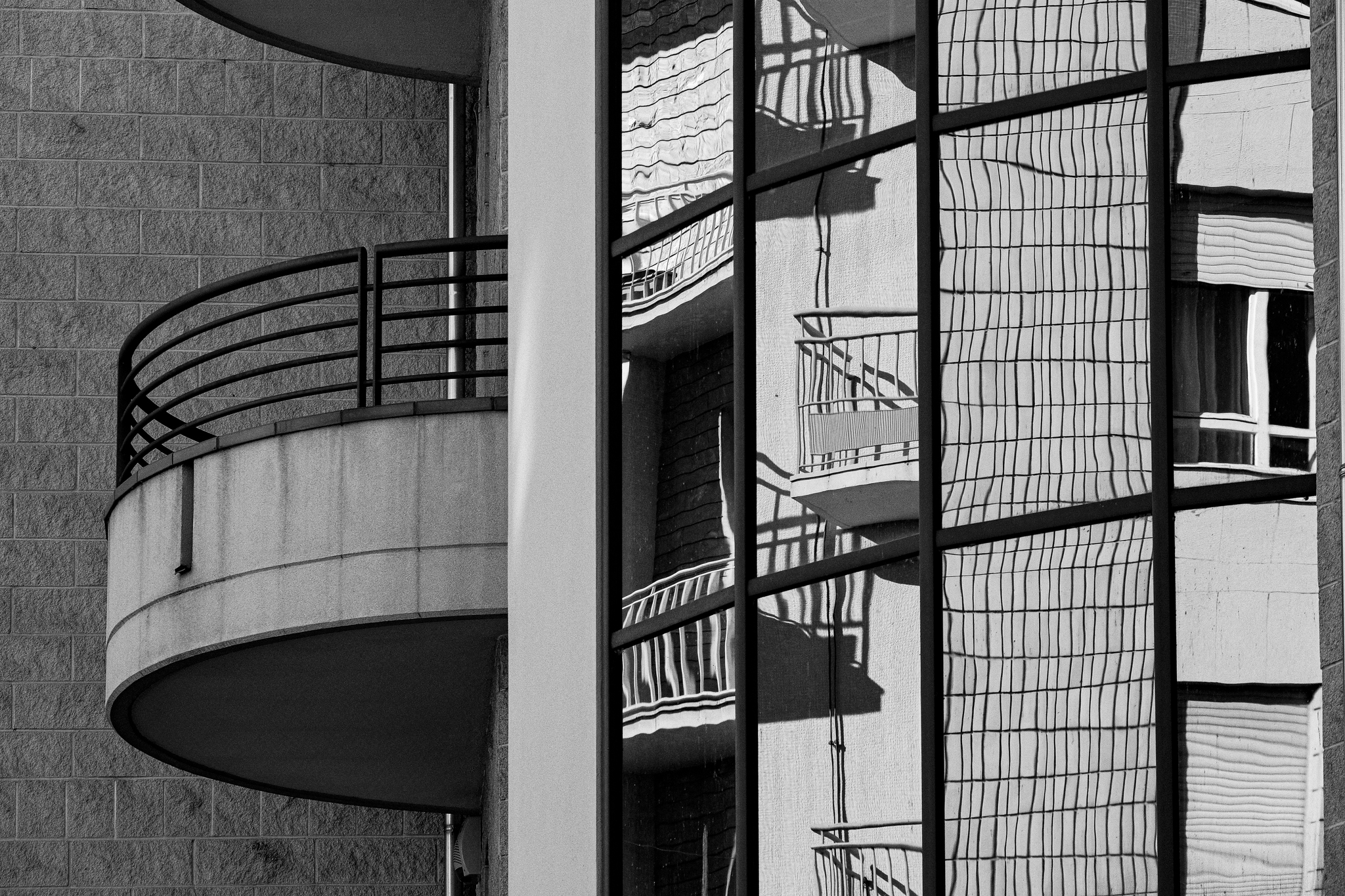 Sulla strada riflettendo