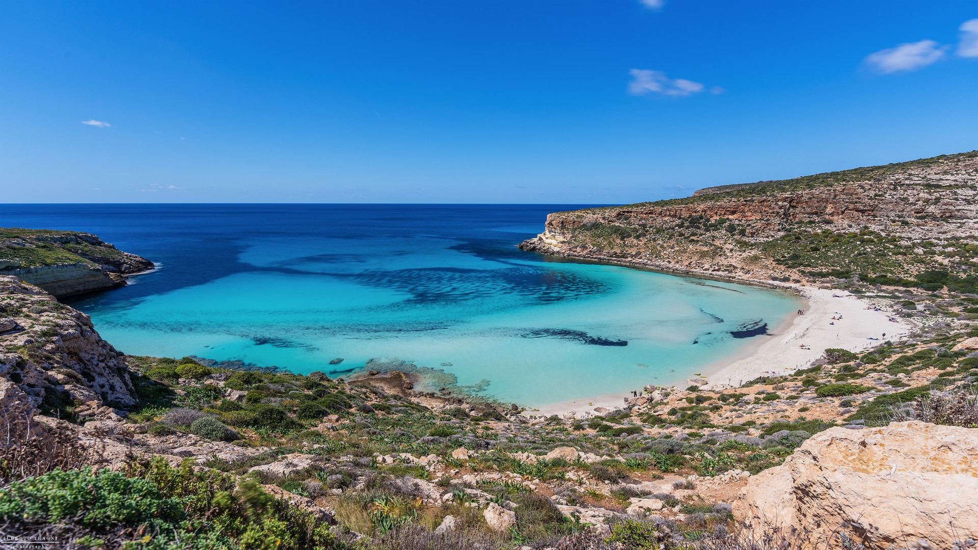 Isola dei Conigli in Aprile