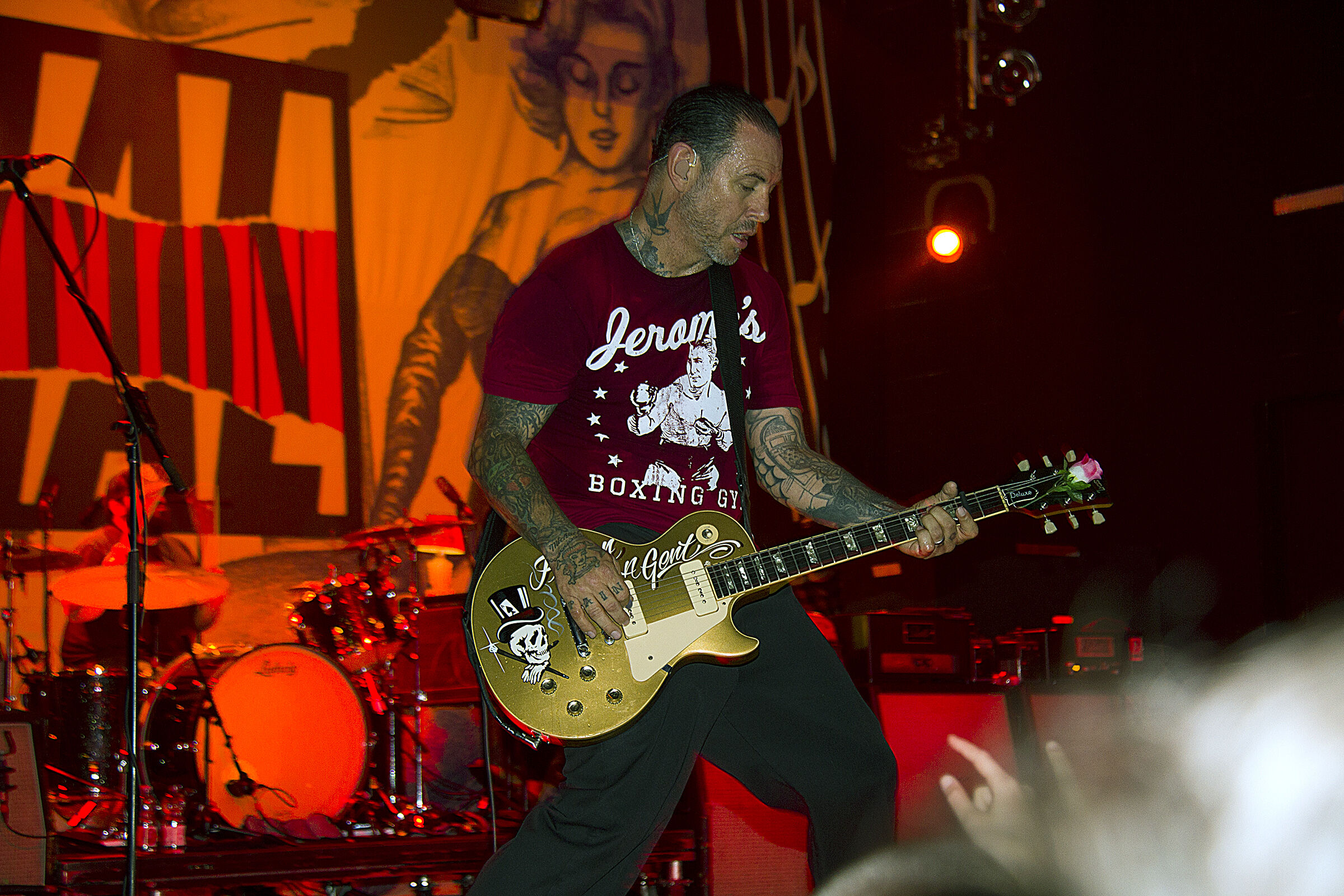 Mike Ness - Social Distortion