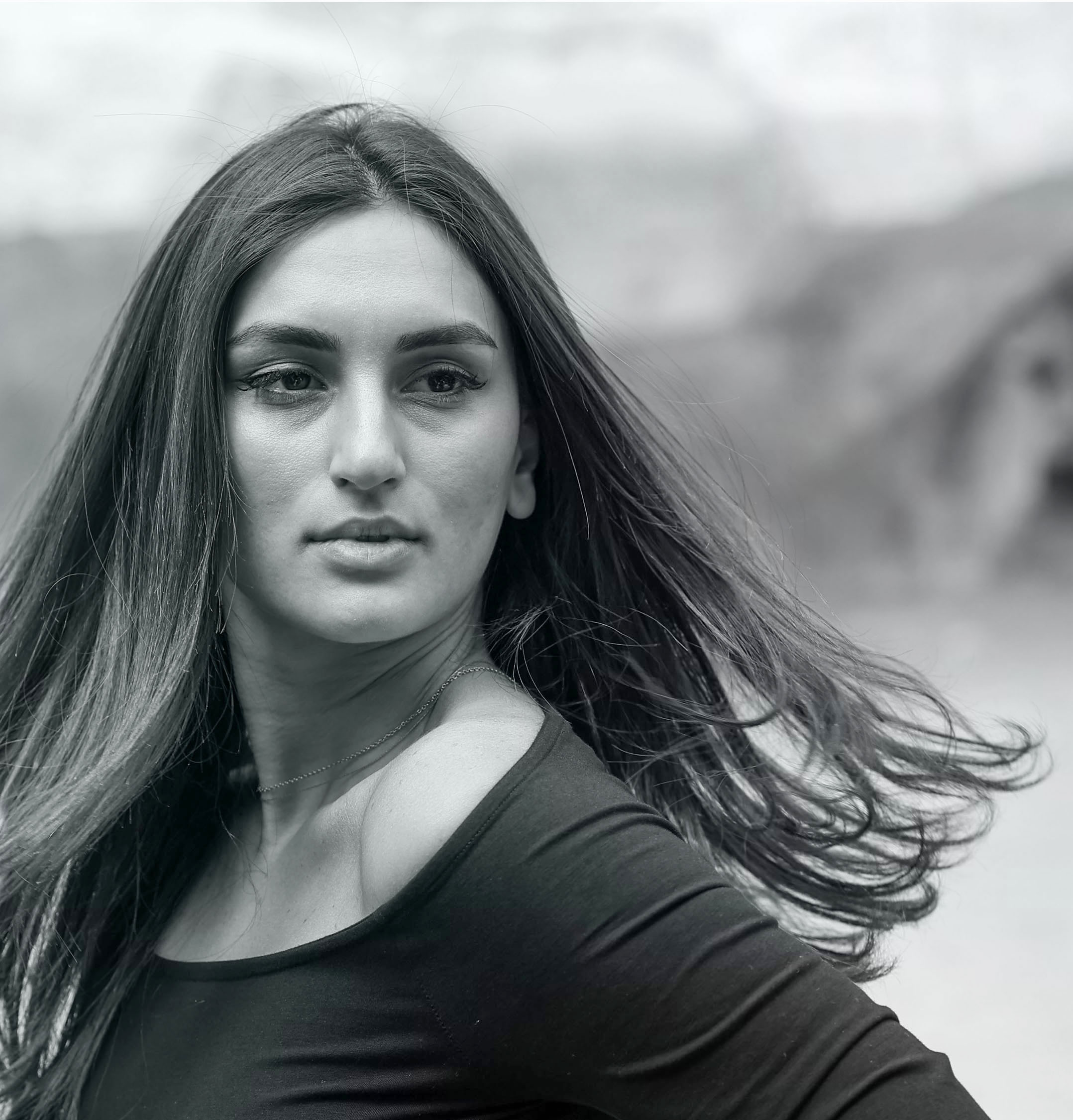 Il vento che soffia nei capelli