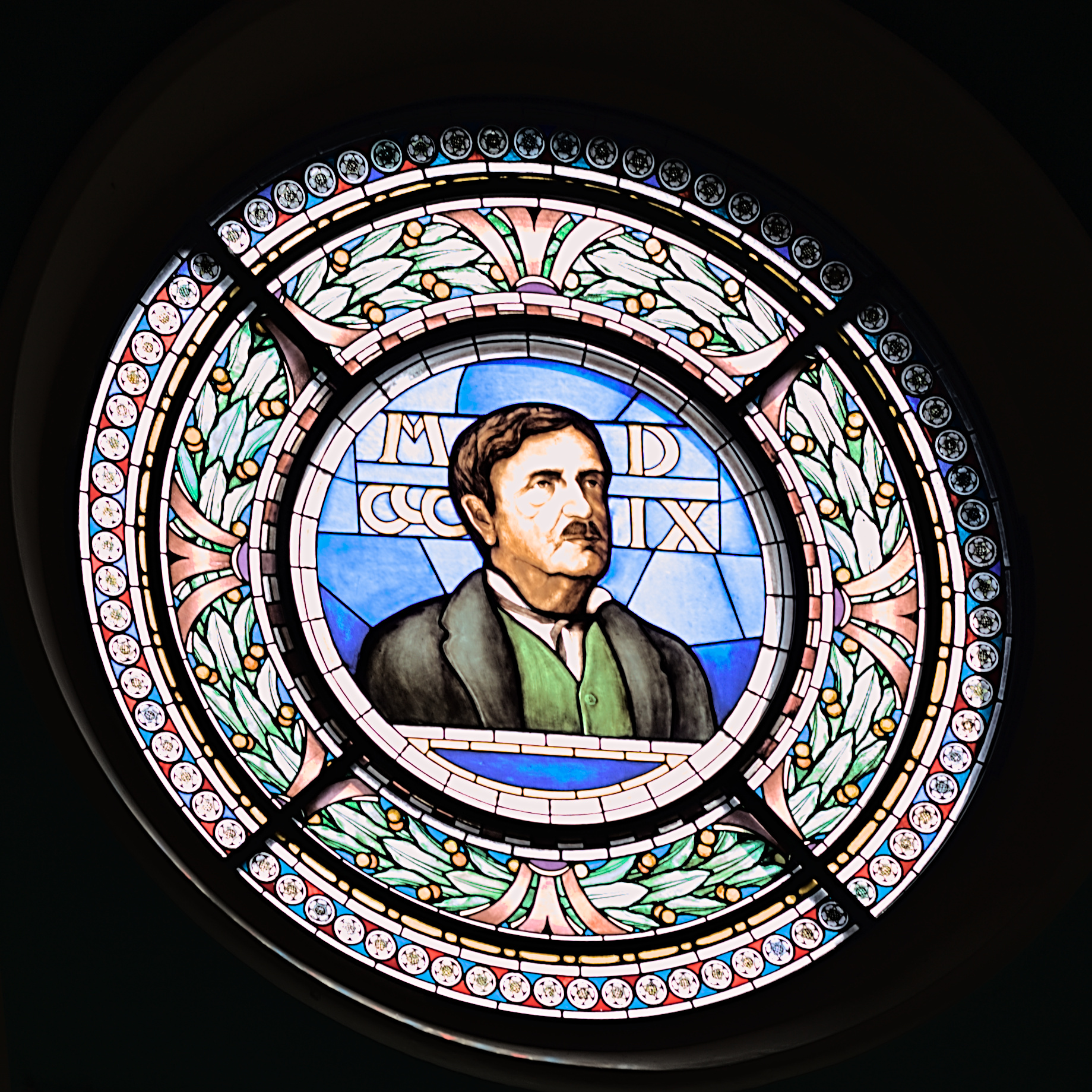 Stained glass window Rocchetta Mattei, Grizzana Morandi