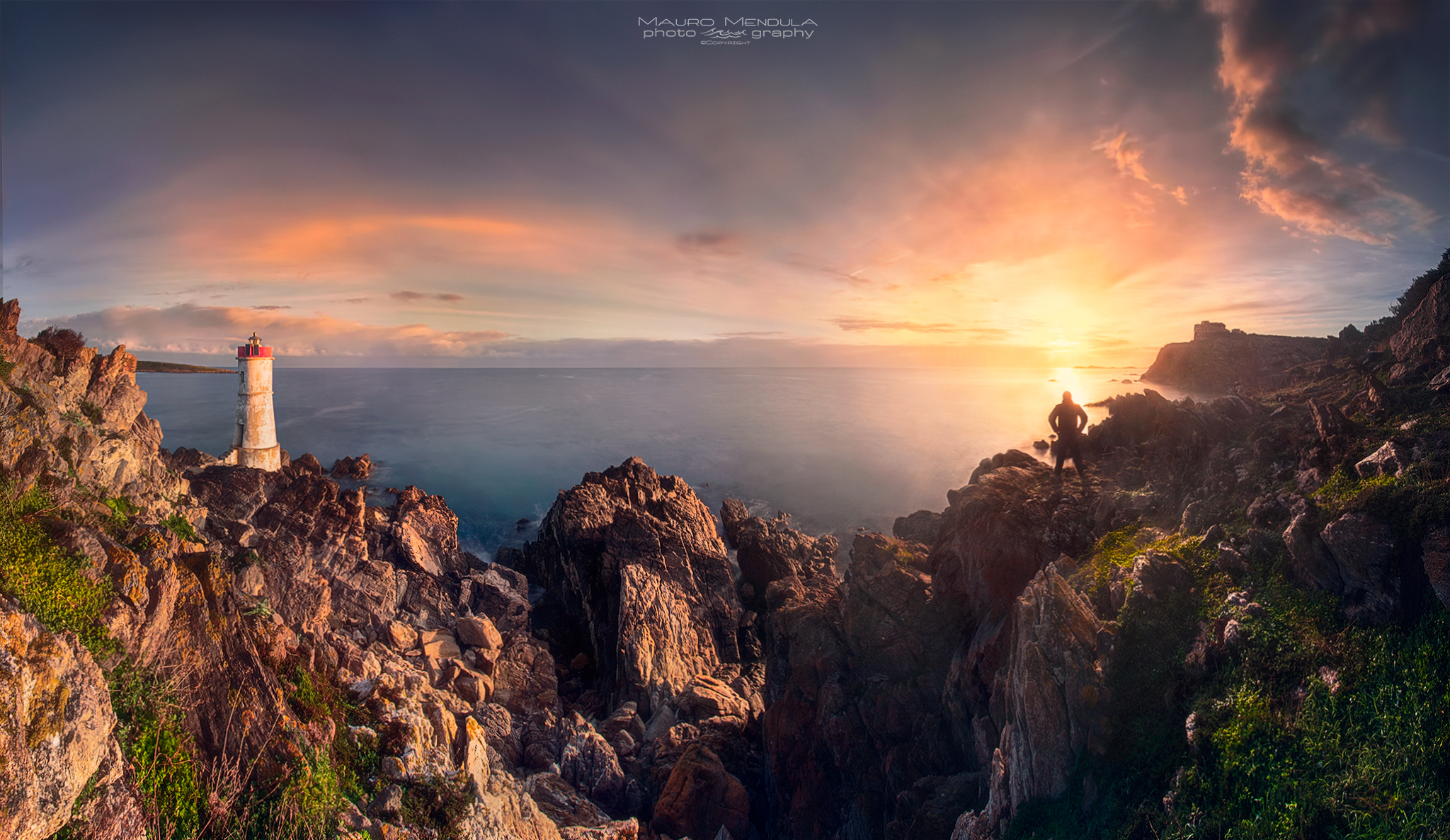 Contemplating sunrise (Pano)