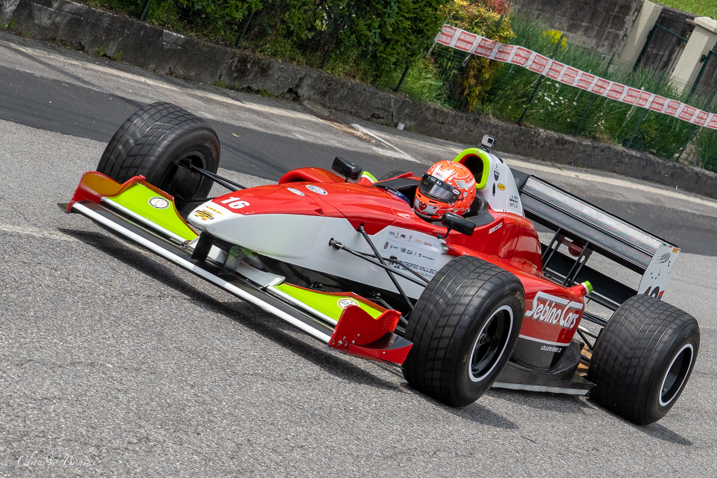 lola b99/50 evo judd