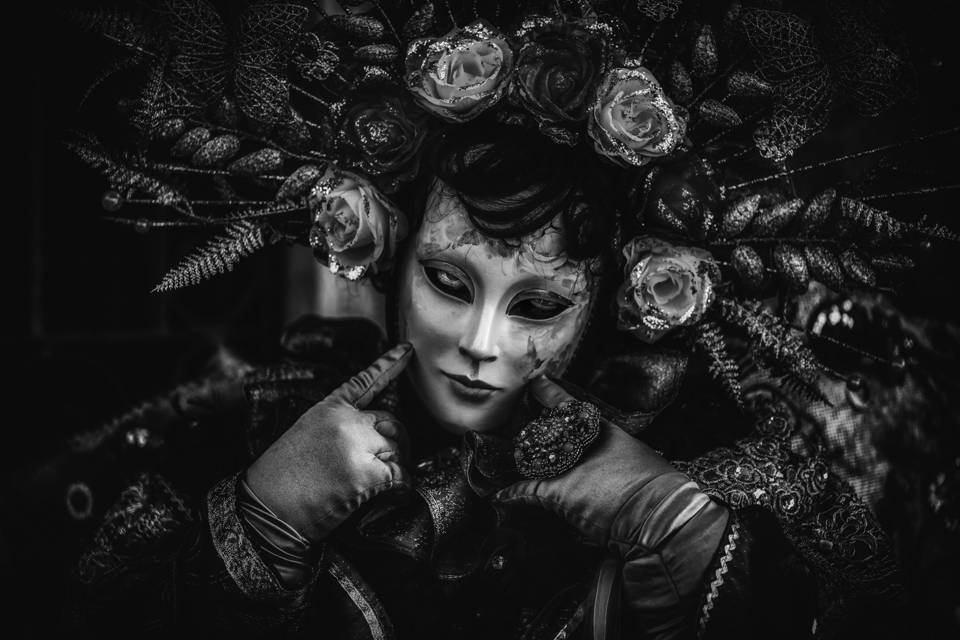 Dark lady