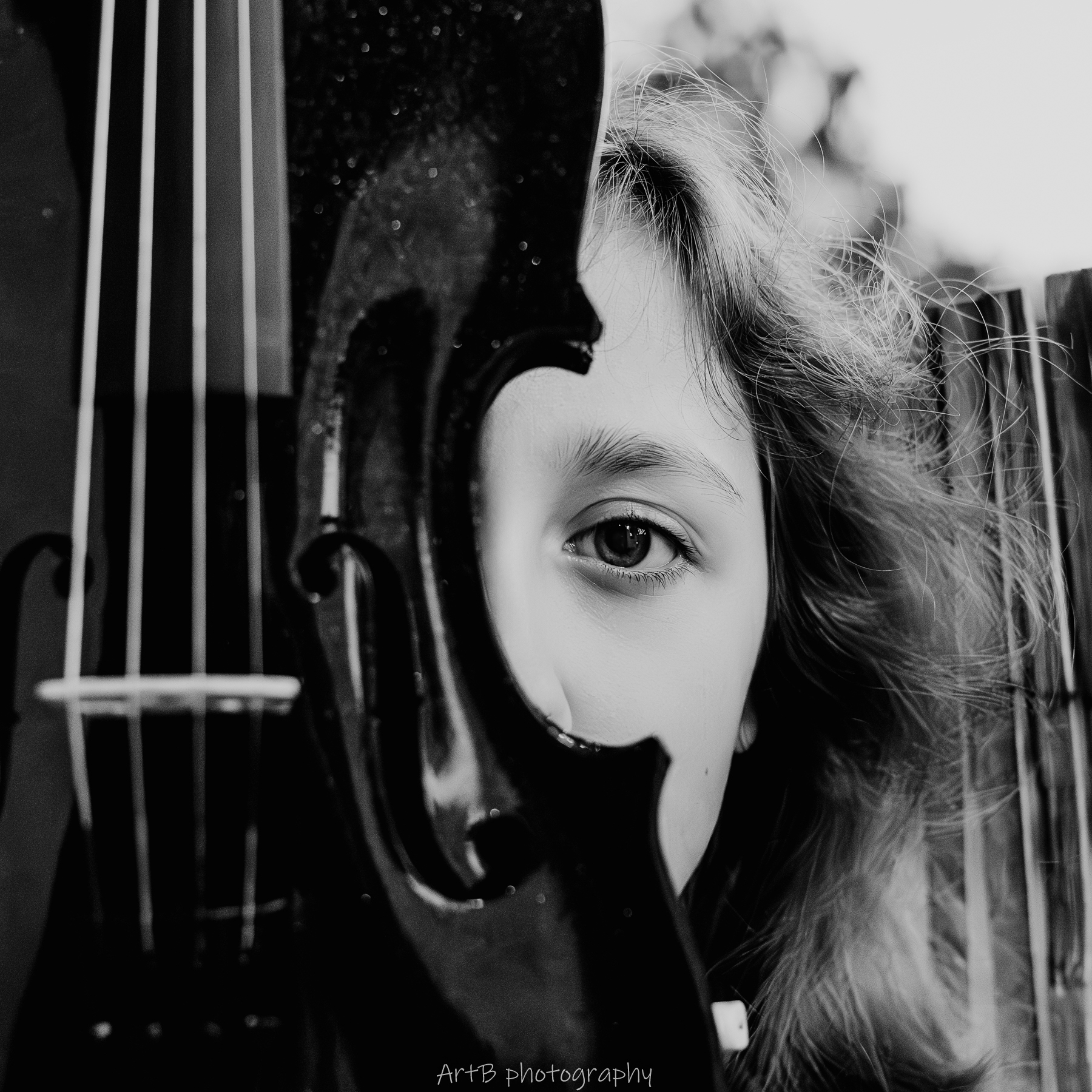 Lila and Violin