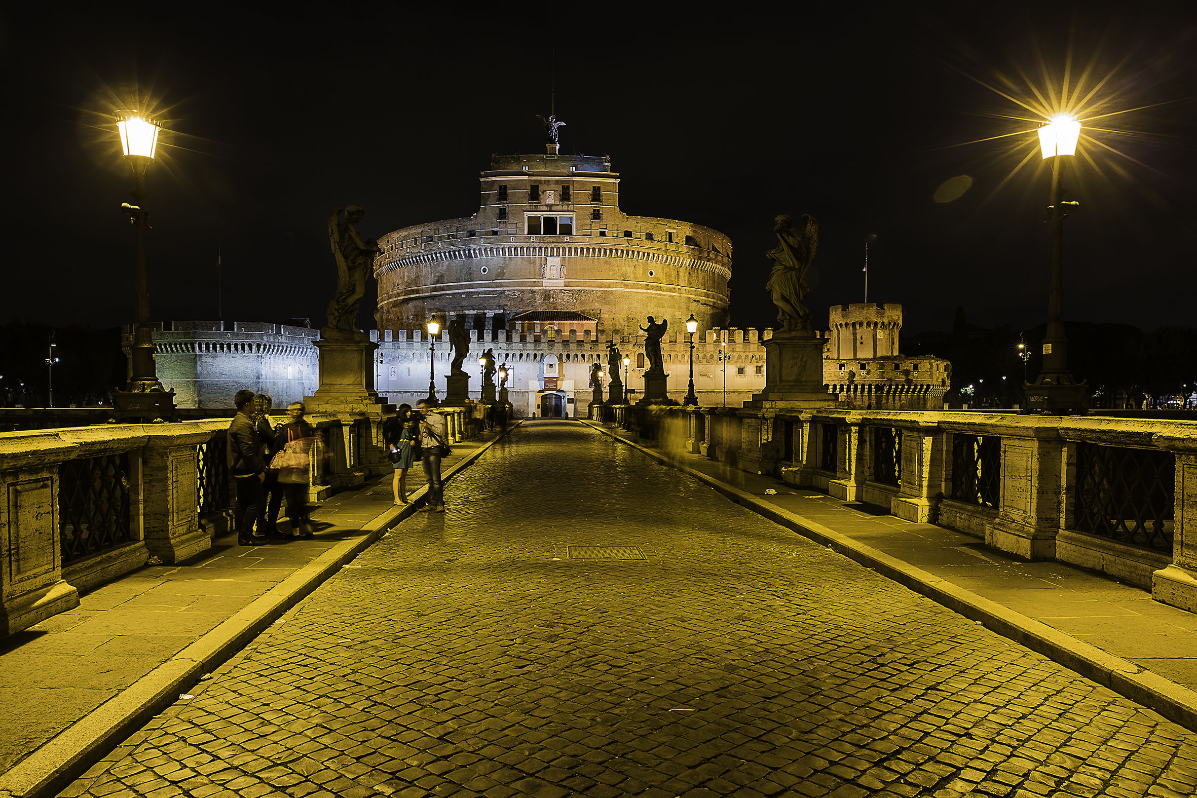 Castel S. Angelo Bridge