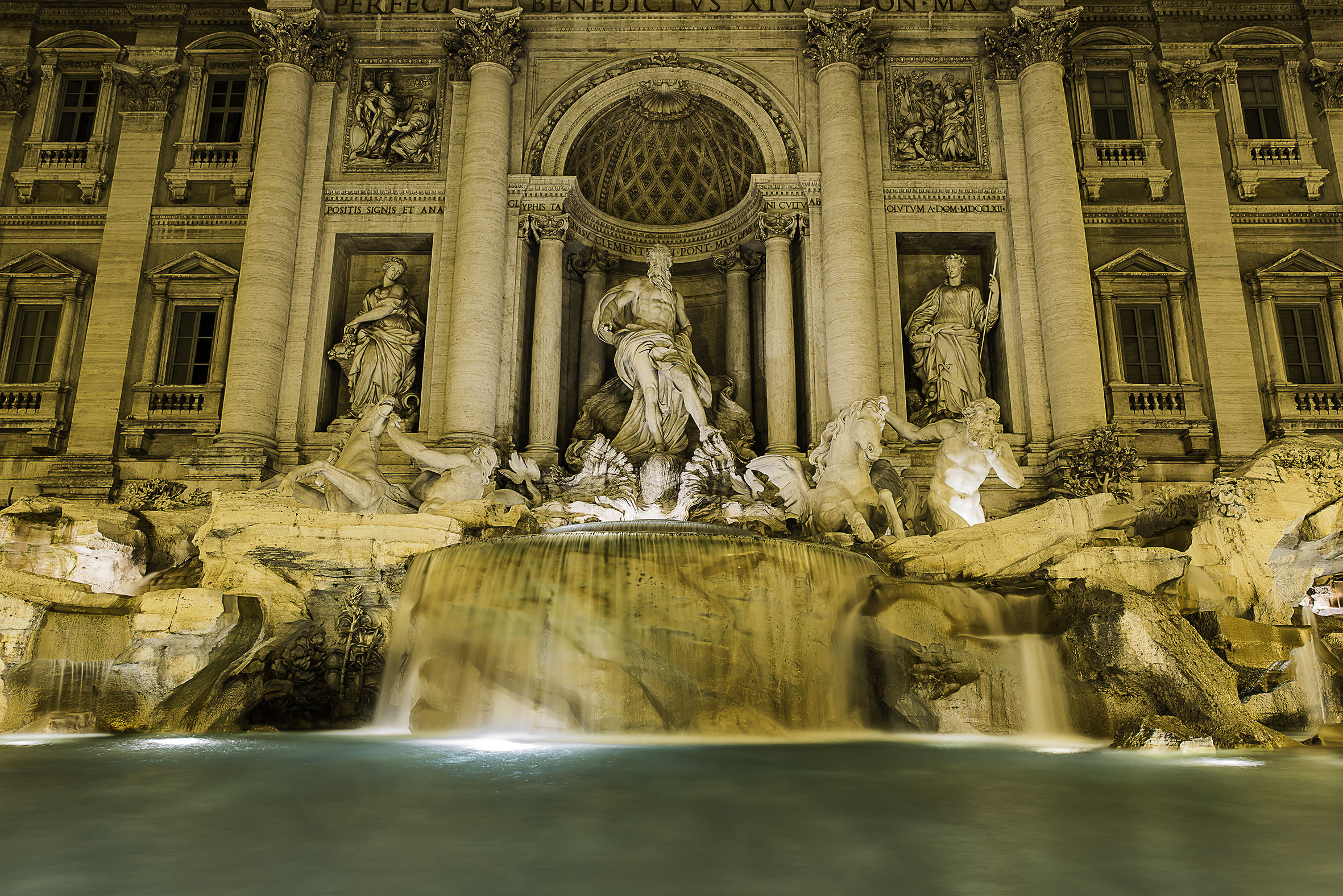 Trevi Fountain