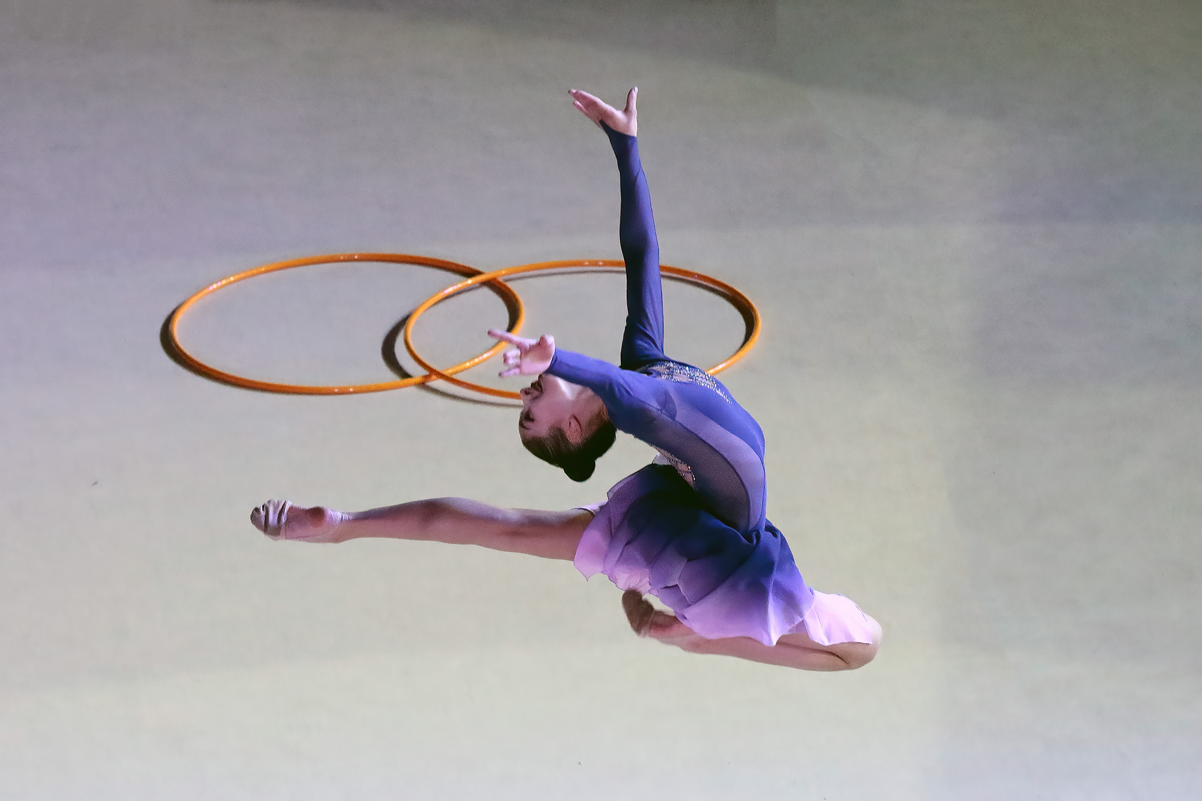 Artistic gymnastics - in flight