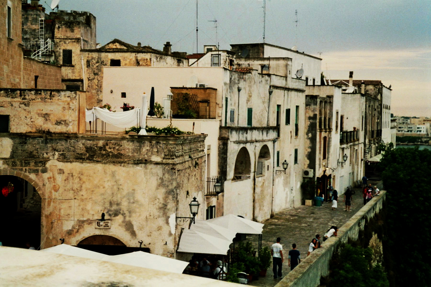 Passeggiando (Otranto)