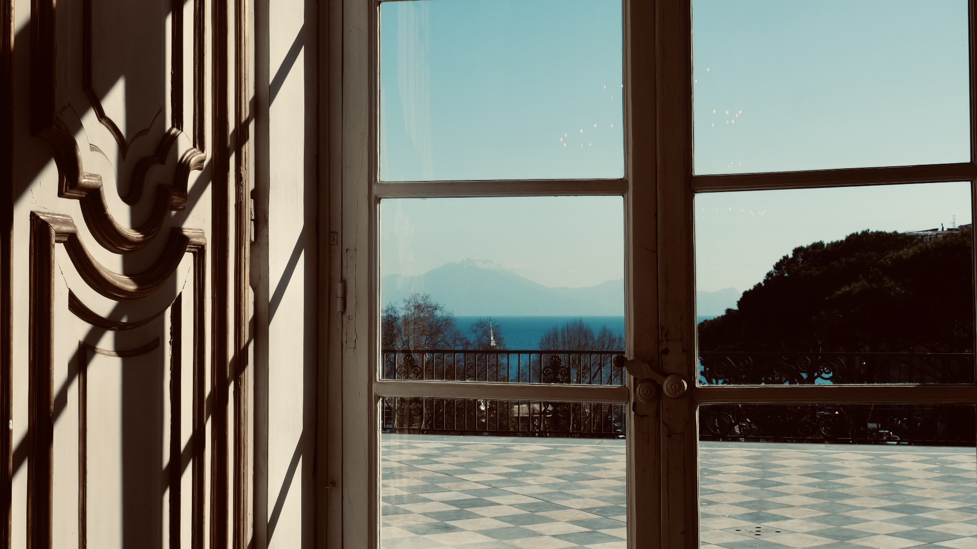 Oltre