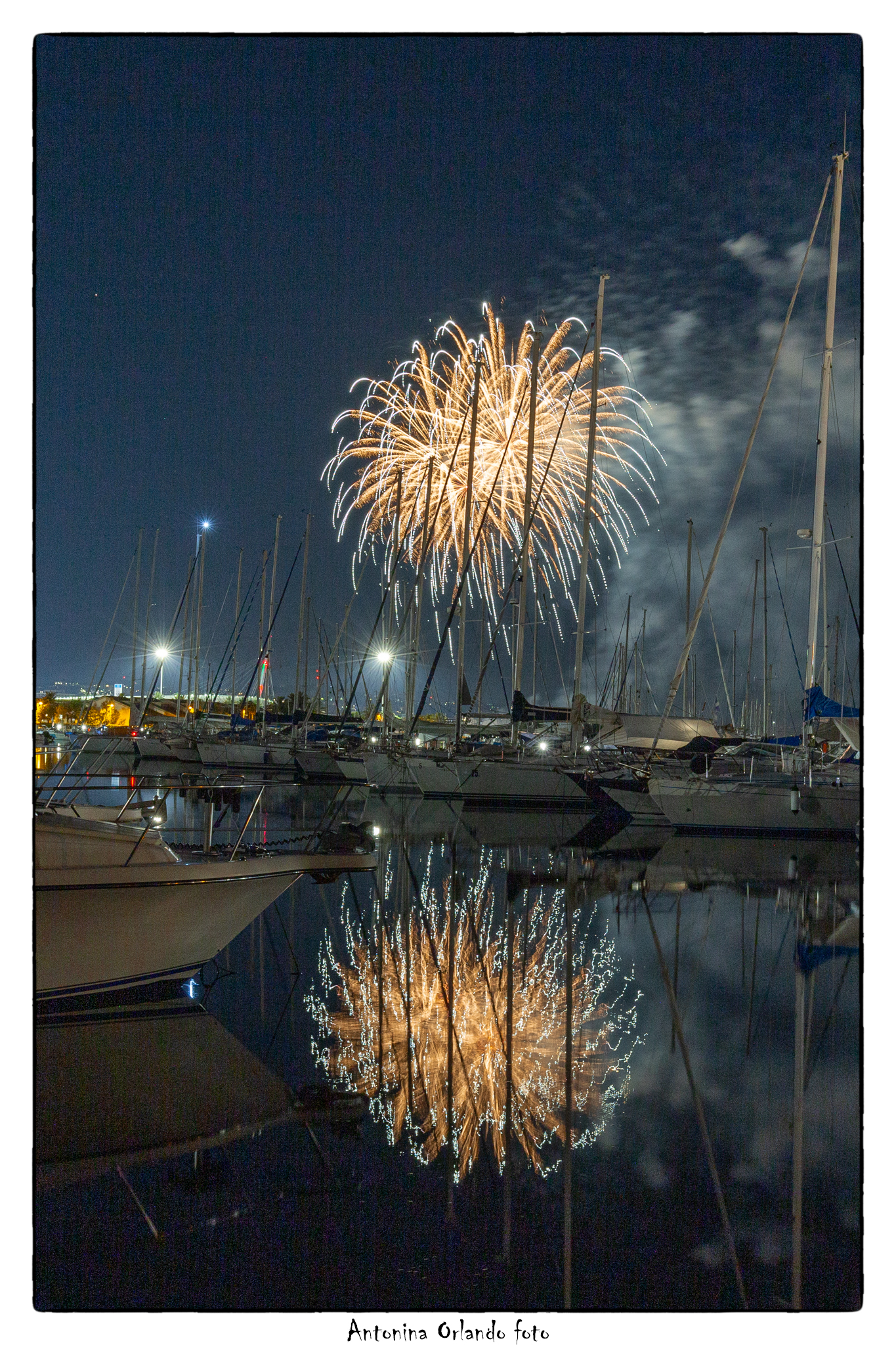 Fuochi tra le barche
