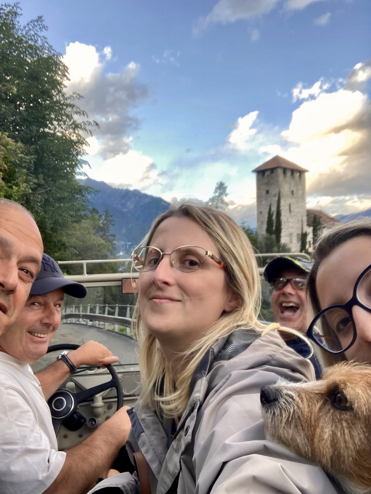 Juzini on a trip with Campagola