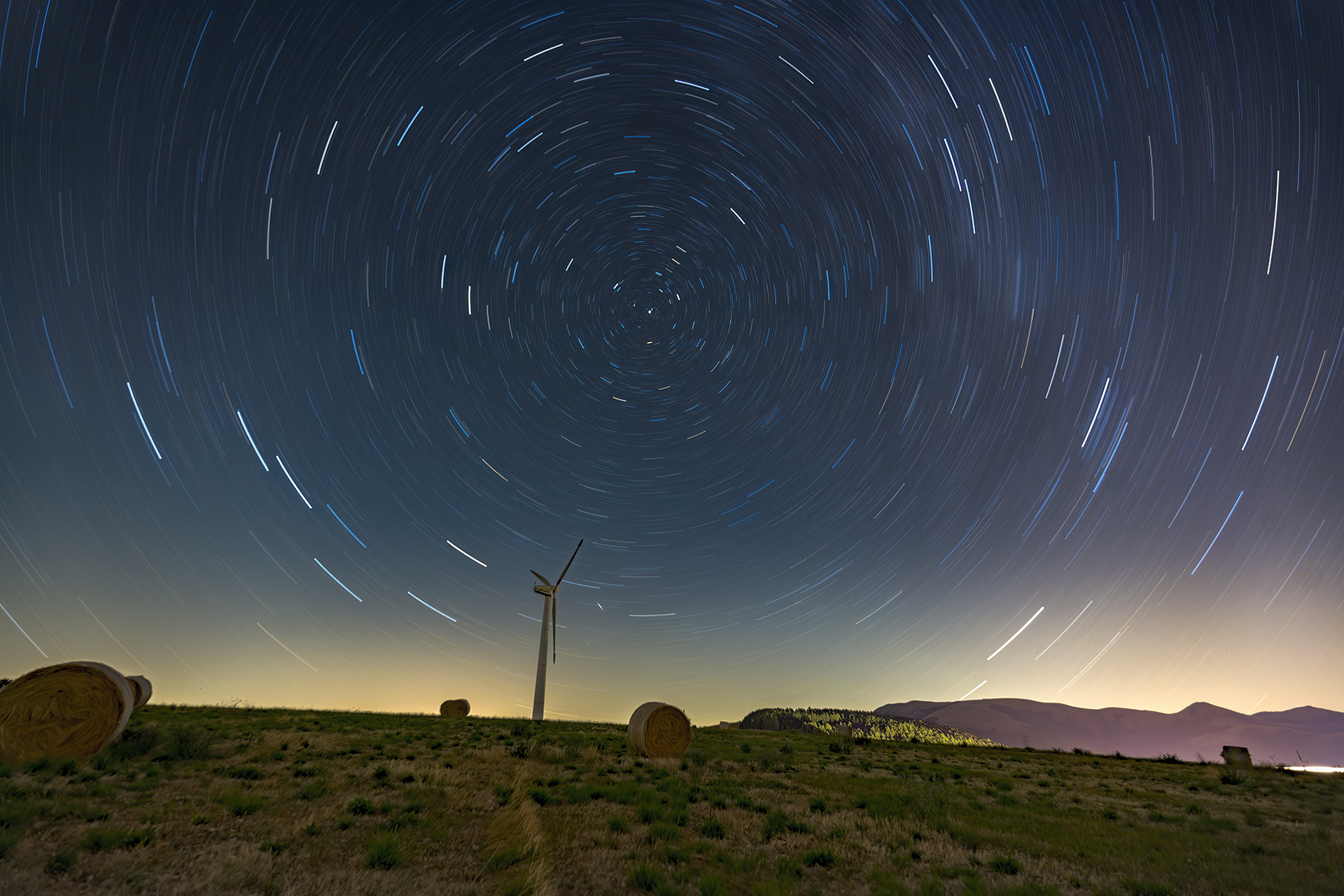 STARTRAIL