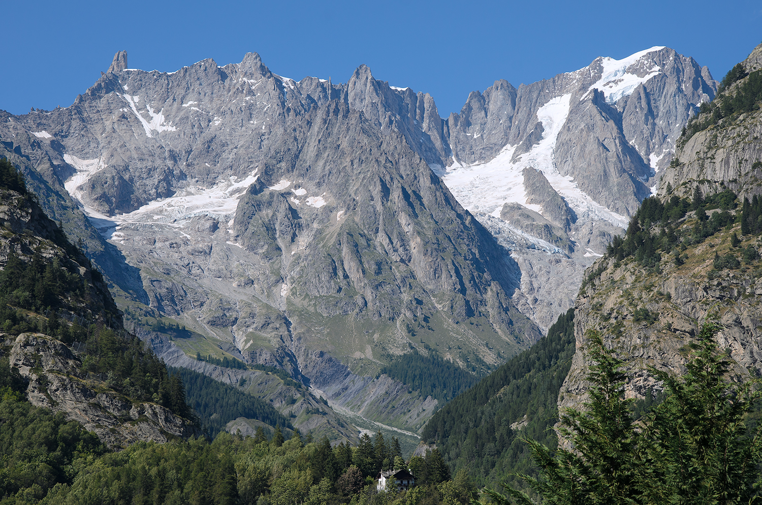 Il Monte Bianco visto da Courmayeur