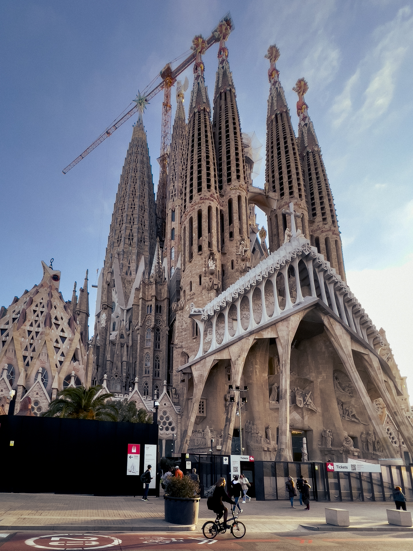Around the Sagrada