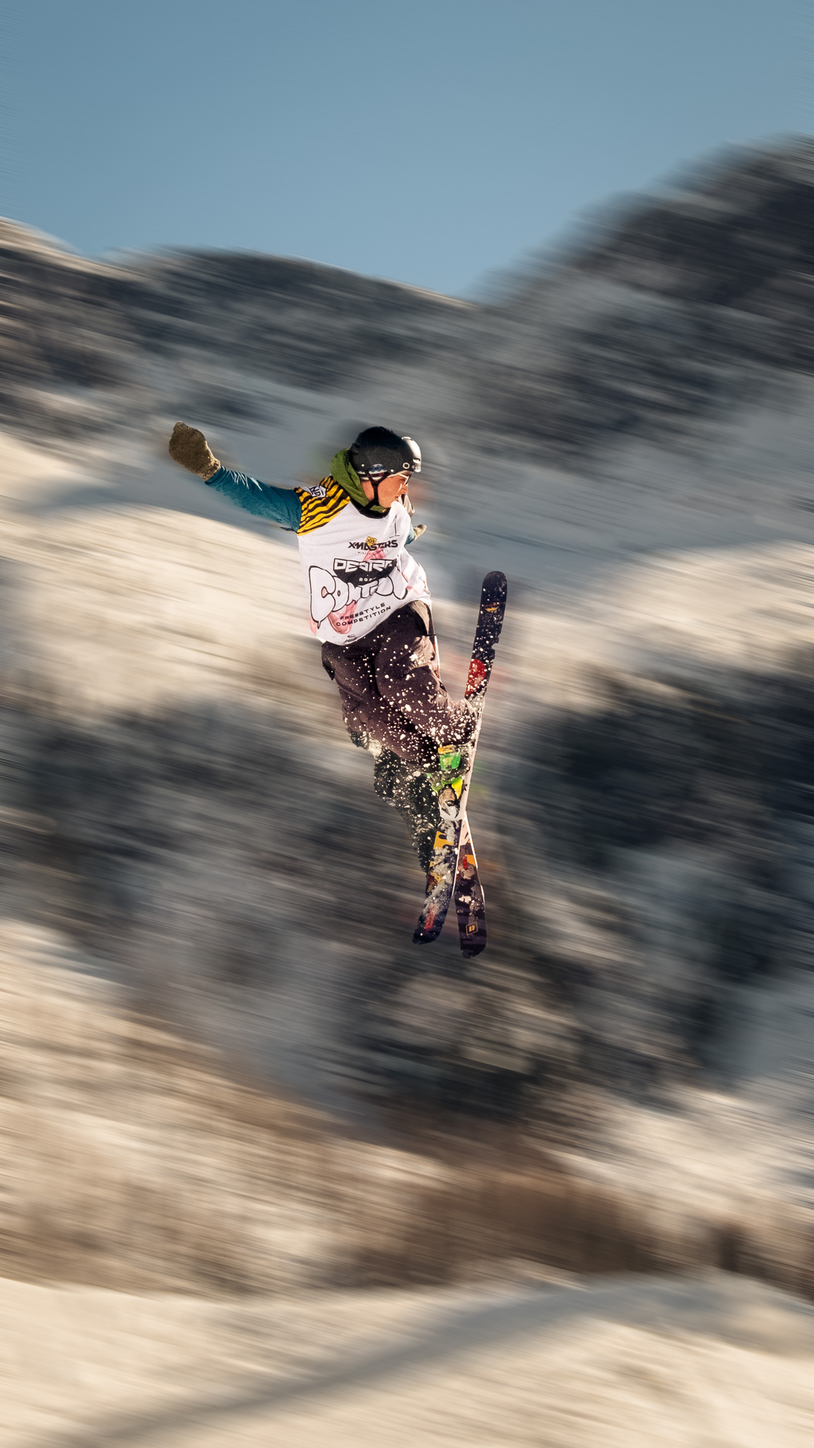 Ski jump competition