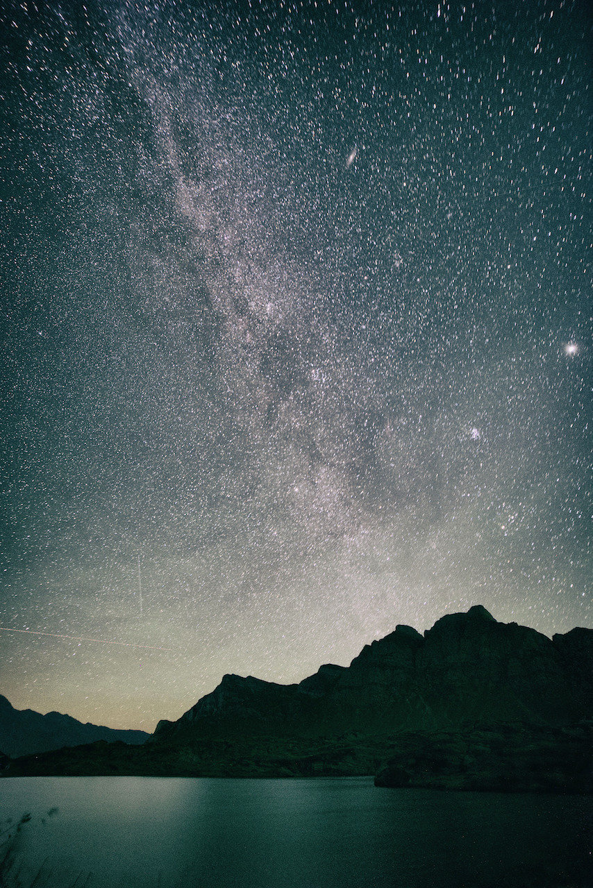 Night in hotel in... 1000 stars