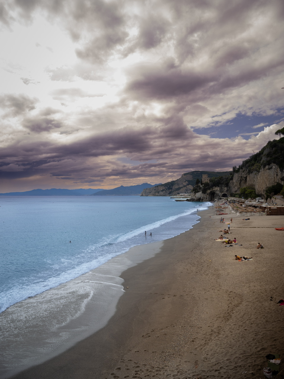 Finale Ligure- spiaggia