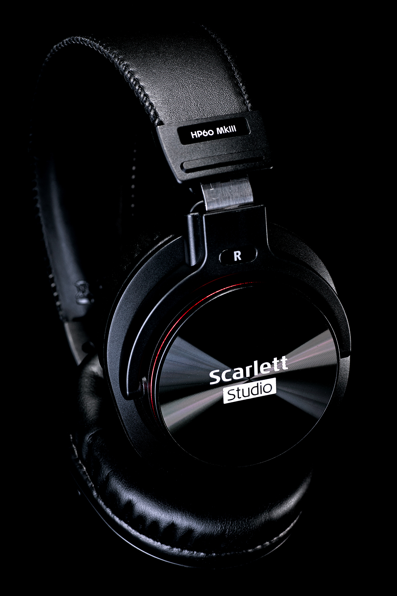 Scarlett Studio HP60 mk III