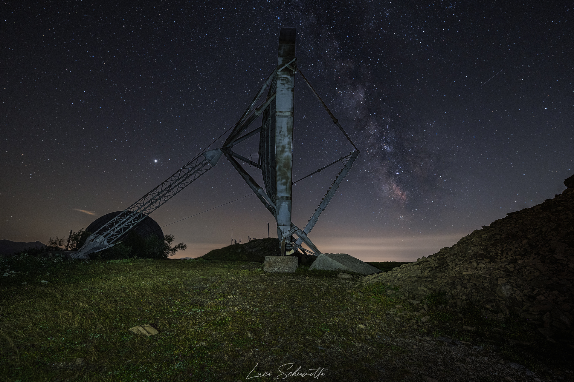 Former Base born Troposcatter - Monte Giogo (ms)